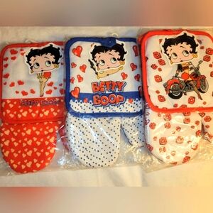 Bettyboop pot holder set